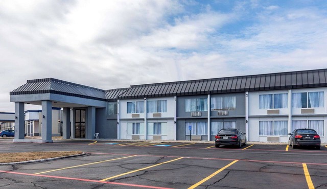 Quality Inn & Suites Sulphur Springs