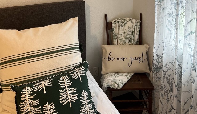 Relax and Unwind at Lake O' the Pines