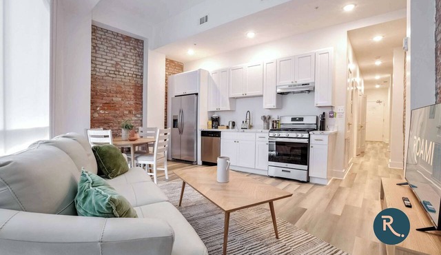 Roami at Churchill | 2 Bedroom