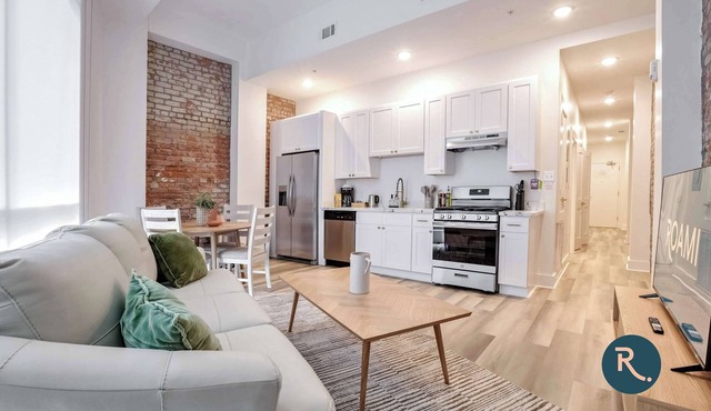Roami at Churchill | 3 Bed Combo | 2 Units