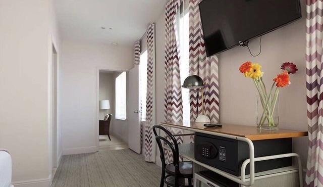 Roami at Hotel Astor | Pool | Miami Beach 1Bed