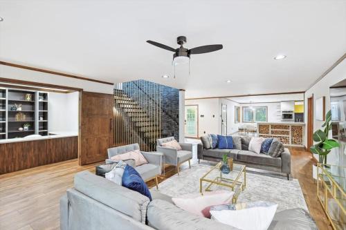 Russwood Acres Estate ft Gym Cinema Pool Table in Rockhill