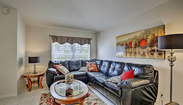 Saltwater Pool, Spa & Lanai: Bradenton Home