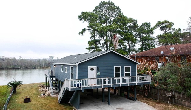 San Jacinto River Home w/ Private Boat Slip!