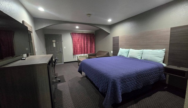 Scottish Inn & Suites