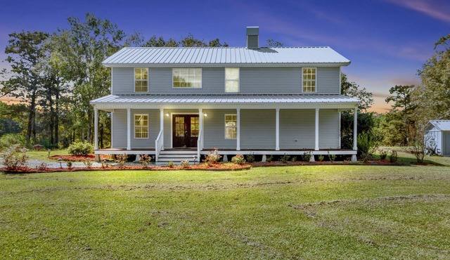Secluded Southern Retreat w/fiber internet, mins from Lafayette