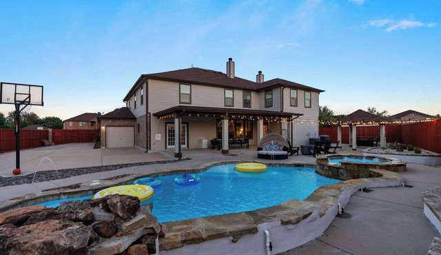 Sleeps 40 Two Houses Two Pools 2x the Fun