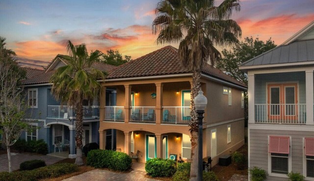 So Stinkin Cute · Lagoon Pool & Hot Tub, Pac-Man & Beach Paradise