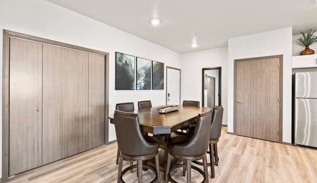 Spacious 2 bed 2 bath apt by Downtown Spokane! in Spokane