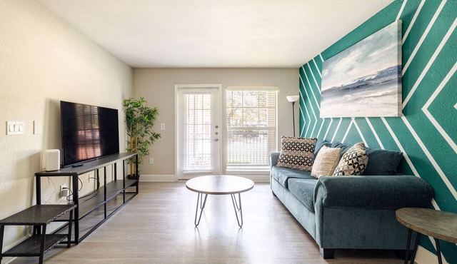 Spacious 2BR facing NRG Center/By Medical Center