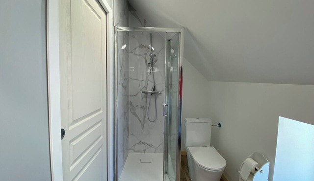 Studio Confort 2* - 5 minutes from the beach and 10 minutes from Pointe du Hoc in Grandcamp-Maisy