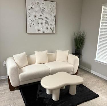 Stylish 1BR in Magnolia Easy Access to Woodlands