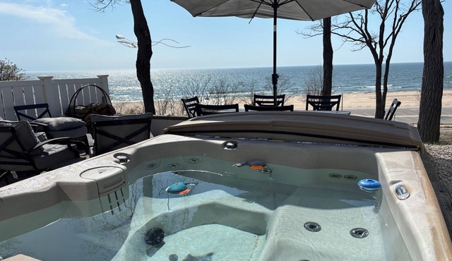 Summer Breeze-Lake Michigan Views + Hot Tub ~ Steps to Beach Access in Grand Haven