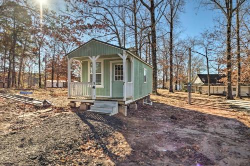 Sunny 'Catfish Cabin' w/Views of Toledo Bend