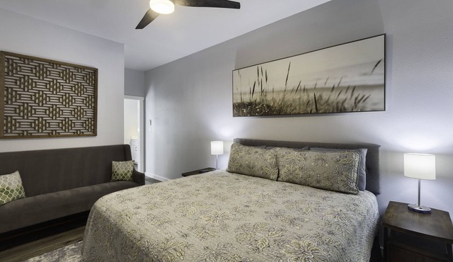 SweetDove Stays- Suite; w/Stocked Lake, Secure Parking