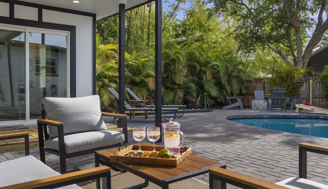 Tampa Heights House · Heated Pool + Game Room