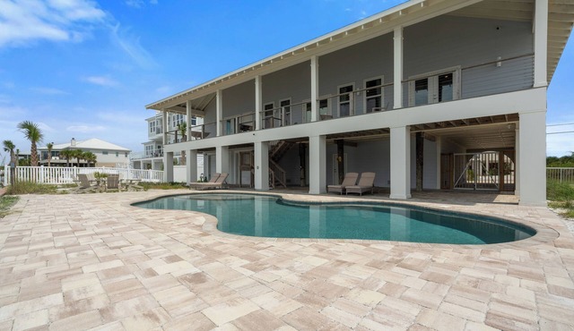 The Blue Dolphin Hideaway | Private Pool, Boat Tie-Up, Fire Pit | My Beach Getaways