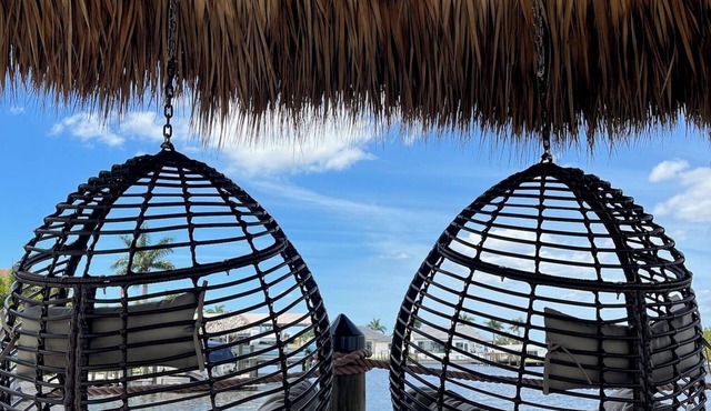 The Boat House, Direct Gulf Access, Pool and Spa