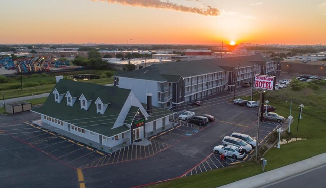 The Crossroads Hotel and Suites Irving in Irving