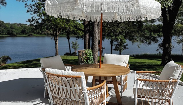The Hap Haven- a Charming Lakefront Retreat in East Texas - Perfect Getaway!