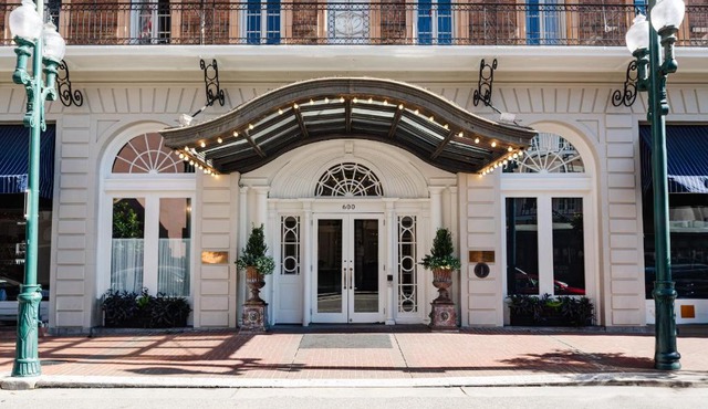 The Lafayette New Orleans By Kasa Living