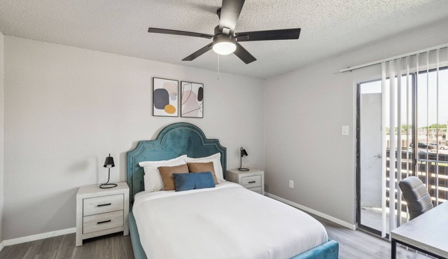 The Landry 283 | Spacious and Cozy 2 Bedroom 1bth