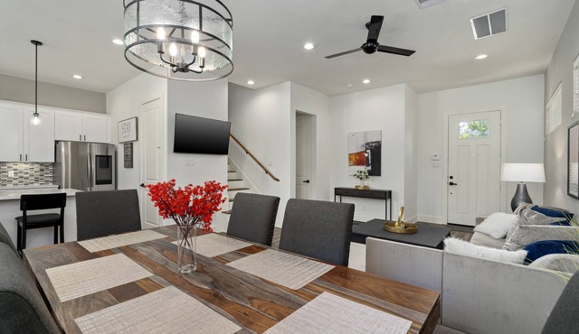 The Oasis - Modern 3BR Near Downtown - Med Center - Stadiums