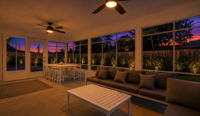The Putting Palm- 4BR/2BA w/Putting Green