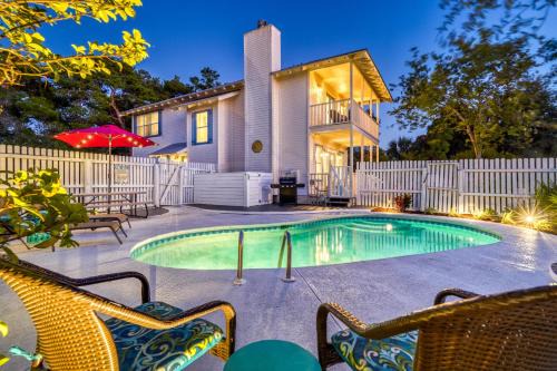 The Sandpiper-Crystal Beach- Private Pool