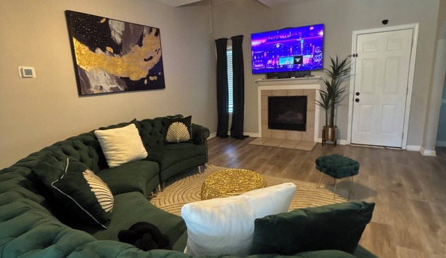 The StayHaus, nRelax in this stylish home!