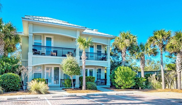Townhome-Comm Pool-Private Beach Access 5 Min Walk