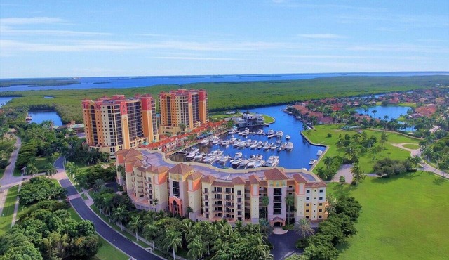 Townhouse in Cape Harbour- Sleeps 8