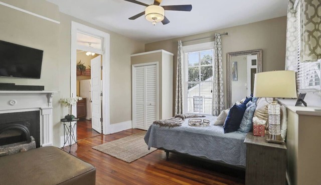 Treme 1BR French QTR/Medical Corridor