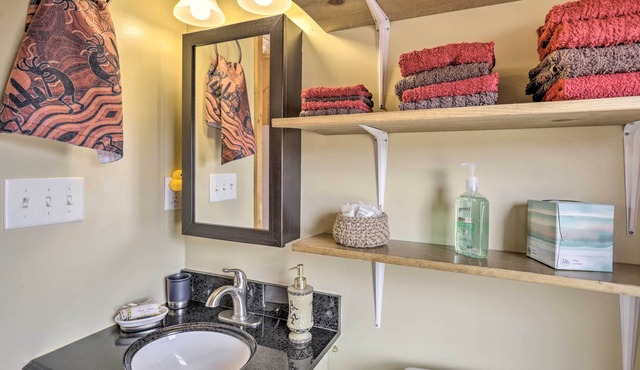 Updated Bluff Bungalow w/ Patio, Pets Welcome in Bluff