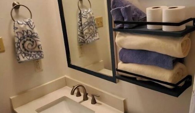 Updated & Cozy 3/2 in Downtown Historic St Marys in St. Marys