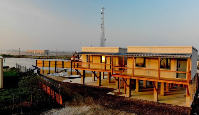 Venice Blue Crab Lodge B (Waterfront)