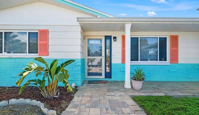 Waterfront Hudson Home: Fishing, Pets & Fun!
