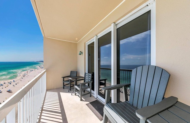 🌊 15th Floor Gulf Front-Beach Front Pools-Covered Parking-1BR Seychelles 1504🌊