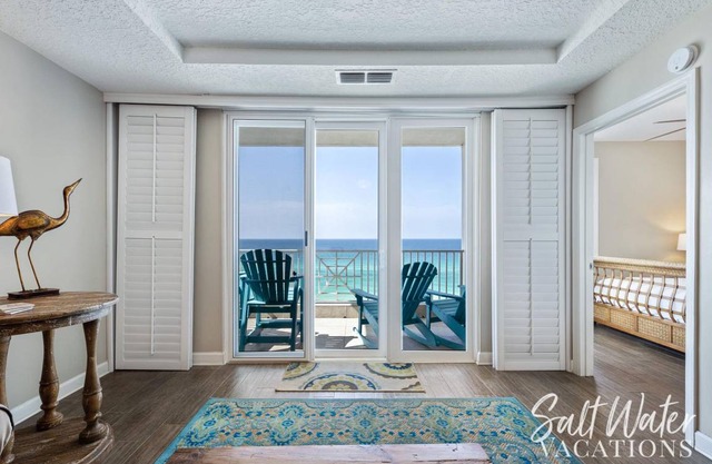 203 m² Condo ∙ 4 bedrooms ∙ 12 guests