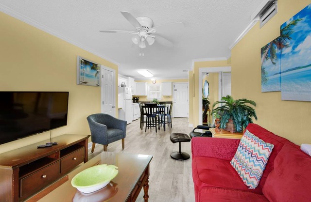 83 m² Condo ∙ 2 bedrooms ∙ 6 guests