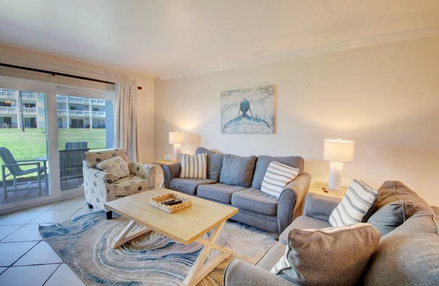 97 m² Condo ∙ 2 bedrooms ∙ 6 guests