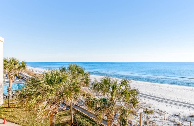 Amazing beachfront home with pool, hot tub & beach access