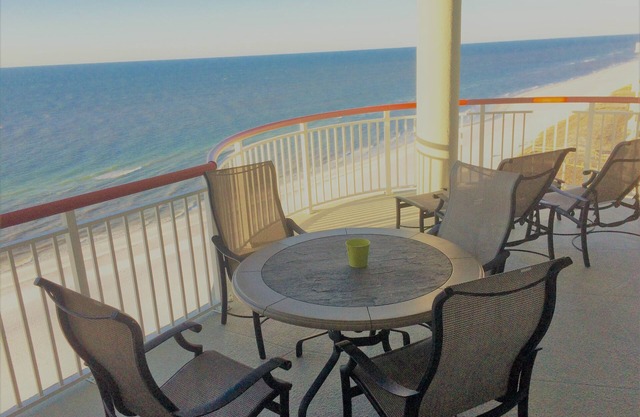 Beach Colony East, Spectacular 15th Floor Beachfront Views, Directly on beach