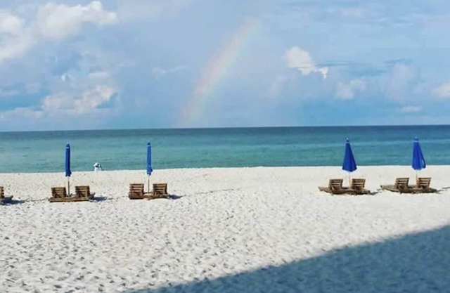 #BeachLife - Unit B Getaway (Sleeps 10)