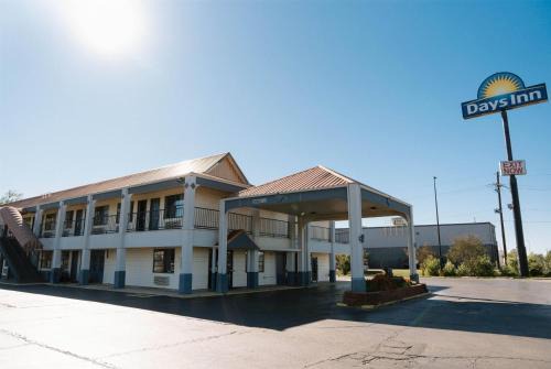 Days Inn 