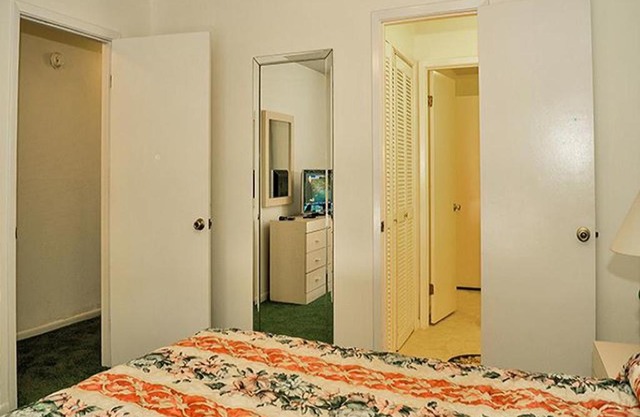 Emerald Shores Resort 2001 - 627850