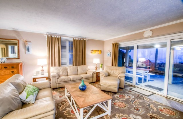 Fun Home! 3BD 3BA, On The Sand!