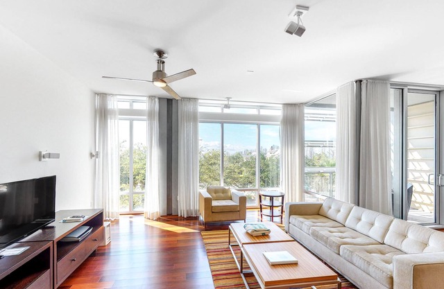 Gorgeous Condo With Private Balcony, High-Speed WiFi & Beach Access!