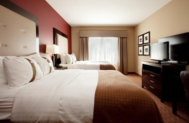 Holiday Inn Hammond Ihg Hotel 