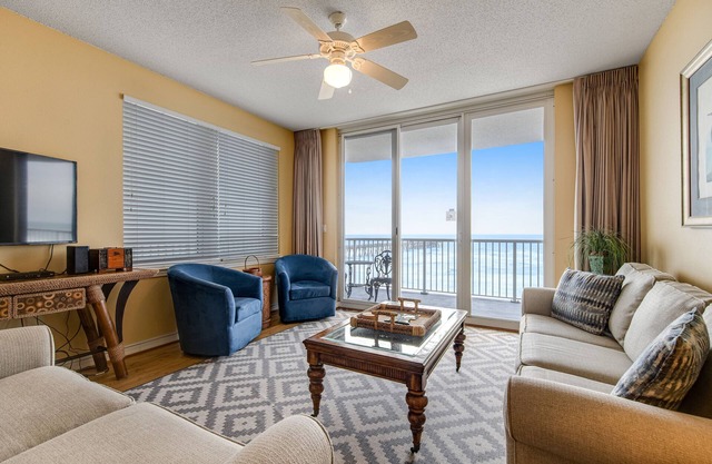 Oceanfront condo with WiFi, central AC, & shared pool and hot tub - great views